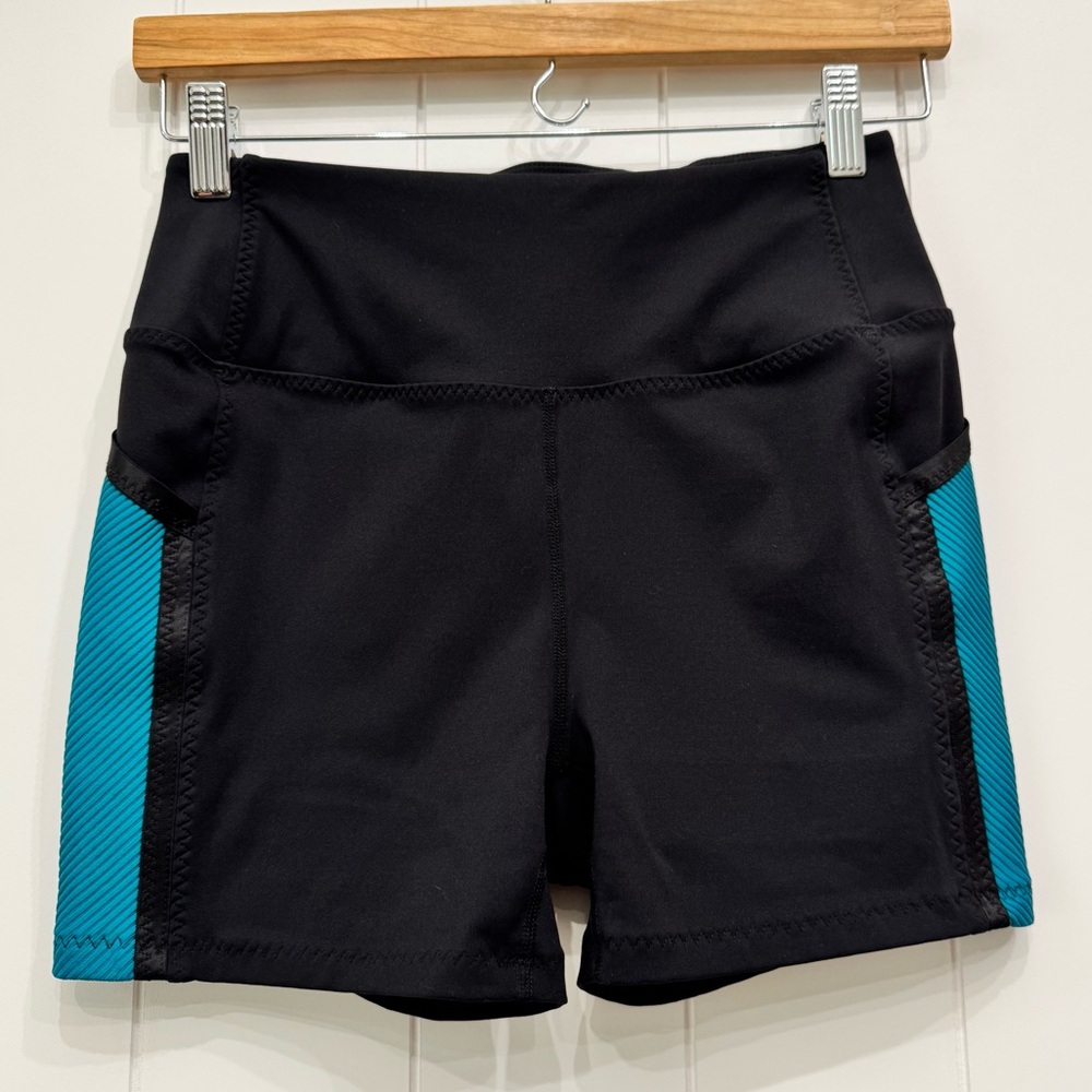 Free People Movement Ticket to Paradise Black Blue Athletic Biker Shorts Size S
